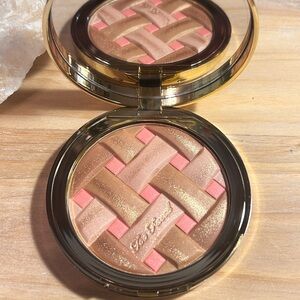 Too Faced Sweetie Pie Radiant Peach Bronzer